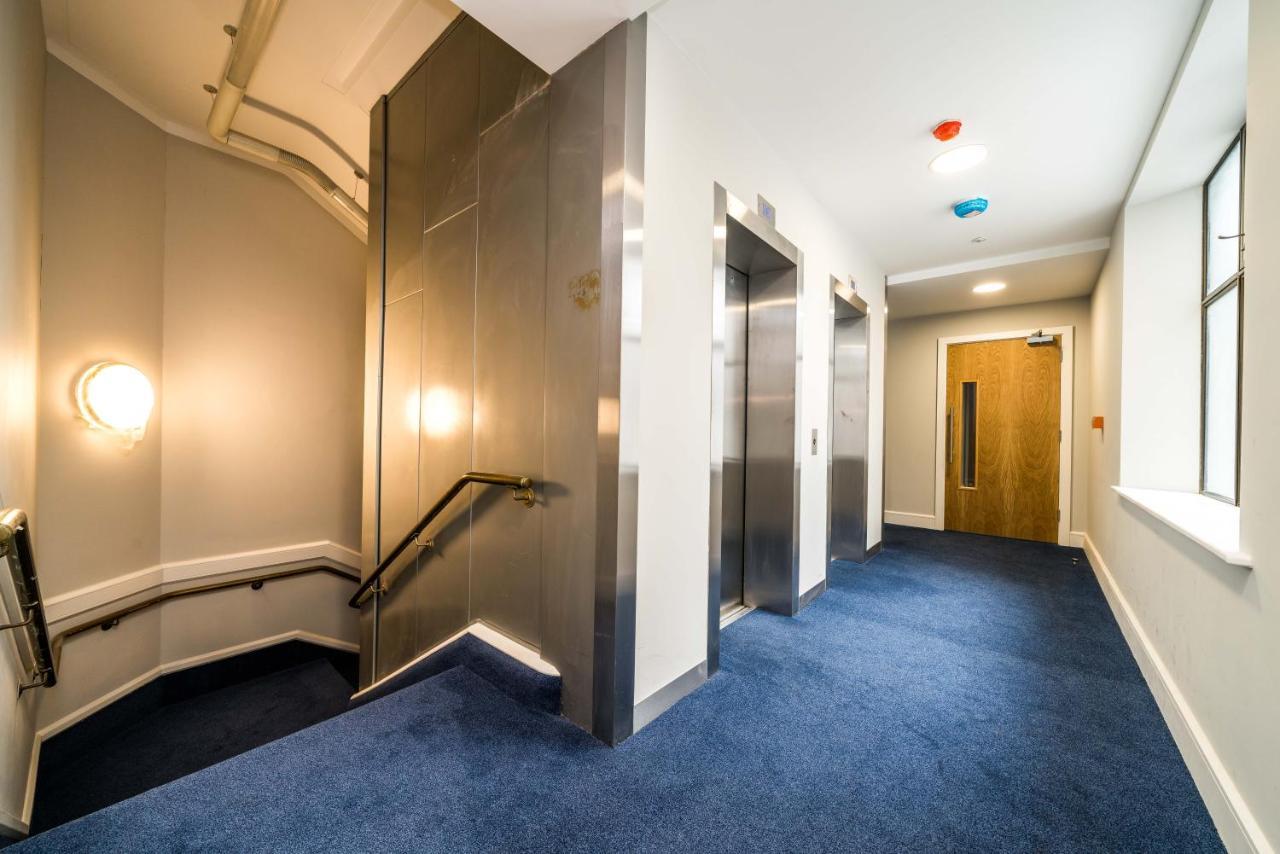 Equitable Hotel Londra Esterno foto