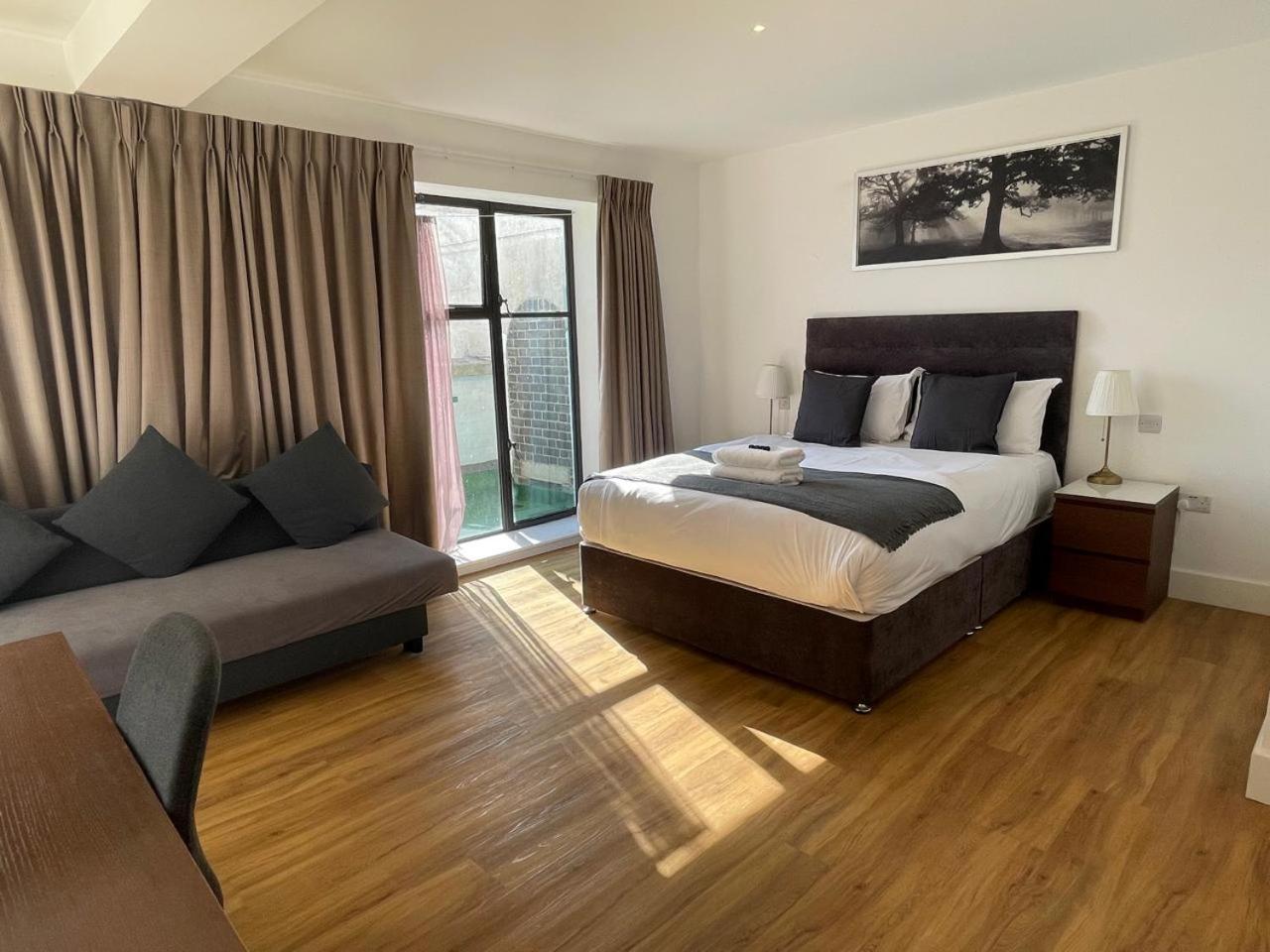 Equitable Hotel Londra Esterno foto