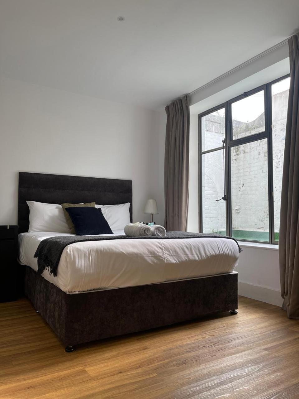 Equitable Hotel Londra Esterno foto