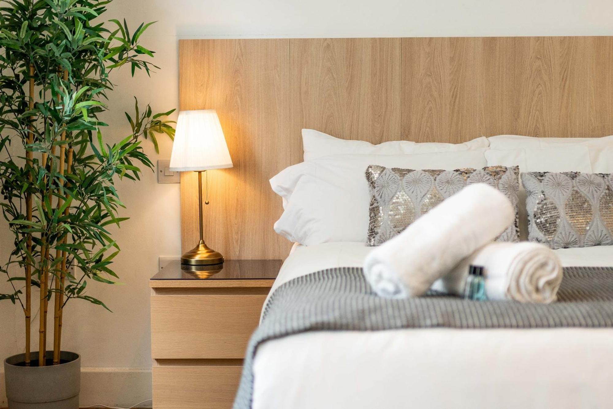 Equitable Hotel Londra Esterno foto