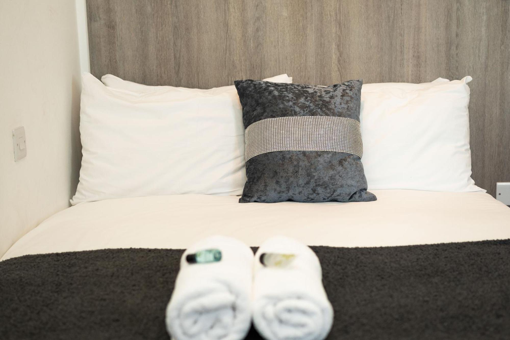 Equitable Hotel Londra Esterno foto